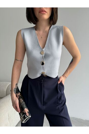 Lusin Women's Gray V-Neck Stylish Button Detailed Knitwear Vest
