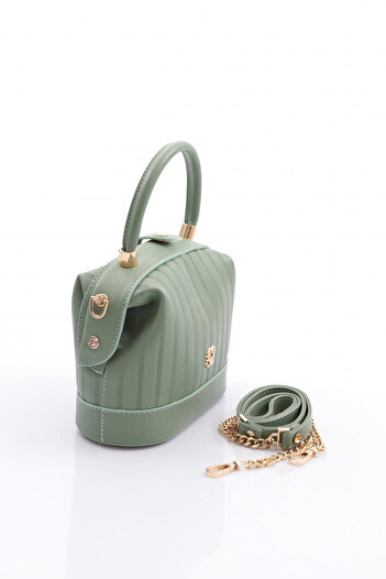 DGN Water Green Cross Chain Strap Bag - 41233279
