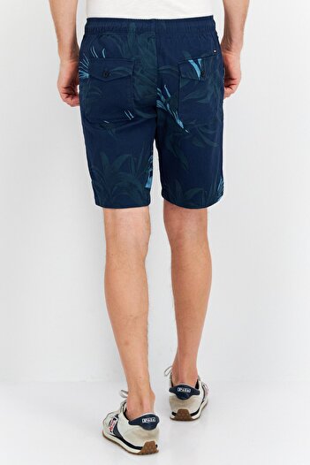 Tommy Hilfiger Men Graphic Printed Basic Shorts, Multicolor
