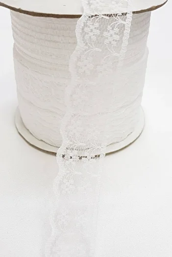 Hobigram White Lace Ribbon 2.5 cm – Special Design, Accessory, Quality Production, Eye-Catching Style – Lace