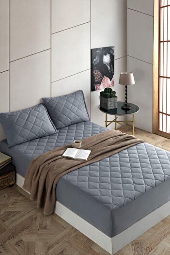 Bella Benita Formeya Colorful Quilted 100% Cotton Elastic Sheet Set (INCLUDING 2 PILLOW PROTECTORS)