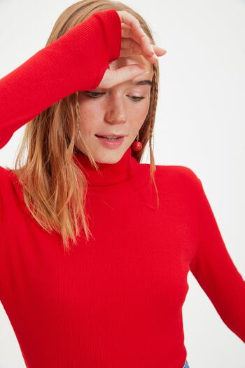 Trendyol Collection Rugalmas, zsinóros piros kötött blúz - garbó, ujjrészlet, testhezálló TWOAW21BZ0071
