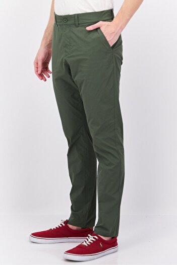 Lyle & Scott Men Regular Fit Solid Pants, Green