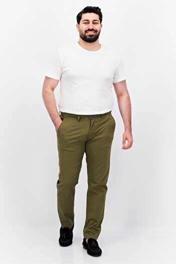 Sorbino Men Regular Fit Solid Chino Pants, Olive