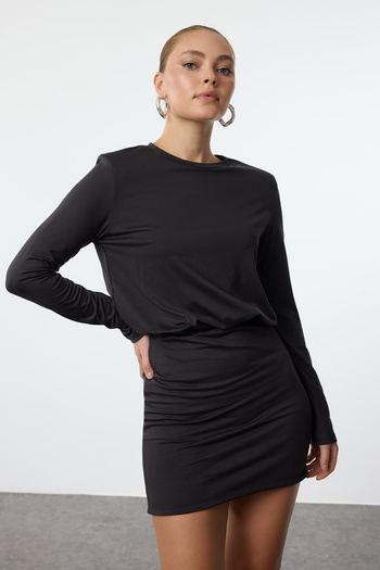 Trendyol Collection BlackMini Πλεκτό Φόρεμα με ελαστικό και απαλό ύφασμα -FittedTwoaw25el00210