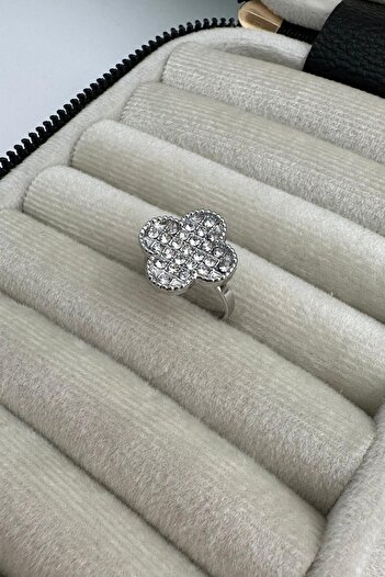 Modex Silver Color Clover Ring