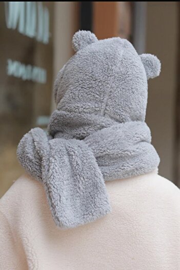 Bundeba Kapşonlu Gri Peluş Bere Atkı Kadın Welsoft Polar Kaşkol Boyunluk Şalı Rüzgar Geçirmez Kulaklı Şapka