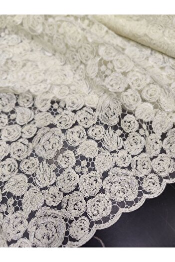 River Fabrics Ecru Guipure Lace