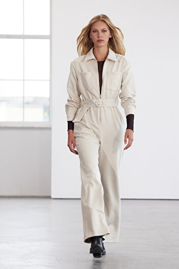 Trendyol Collection Limited Edition Stone Belted Suede Jumpsuit with Pocket Detail Twoaw25Tu00014