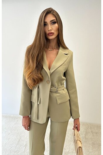 ossons Jacket and Belt Suit