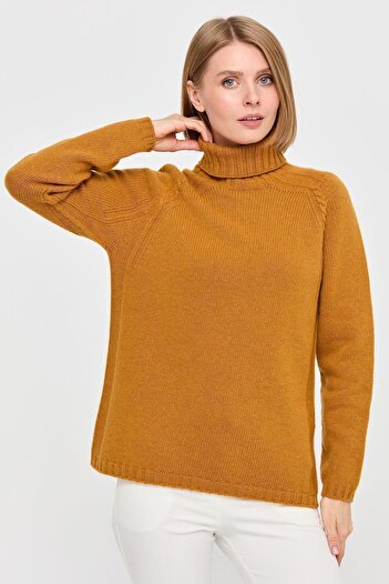 Desen Triko Mustard Colored Women's Wool Sweater - Full Turtleneck, Shoulder Braided