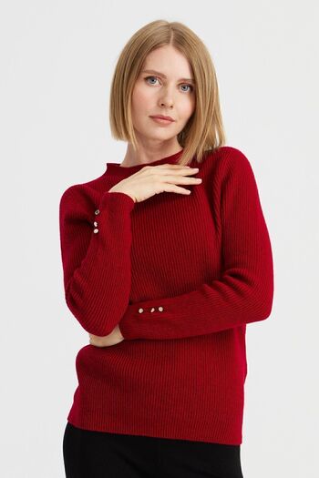 Desen Triko Women's Crew Neck Buttoned Wool Sweater Red.