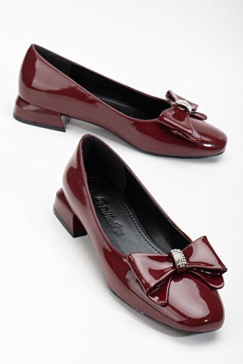 Dilimler Ayakkabı Claret Red Patent Leather Short Heeled Blunt Toe Bow Women's Shoes
