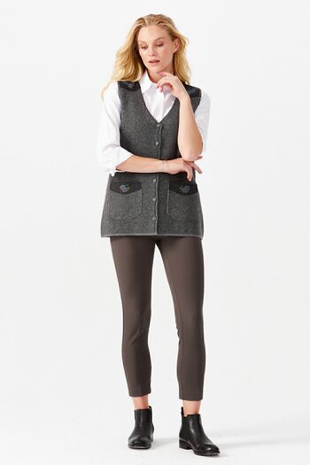 Desen Triko Women's V-Neck Shoulder Pocket Cover Felt Embroidered Buttoned Vest Smoked