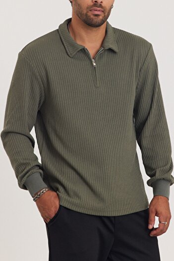 MADZEYMODA Men's Khaki Green Sweatshirt - Half Zipper, New Season Mz32024