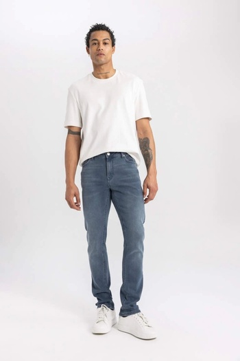 DeFacto B3622 Pedro Slim Fit Narrow Leg Jean Pants