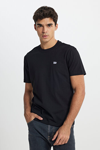 Lee Comfortable FitRegularFit Logo 100% Cotton T-shirt