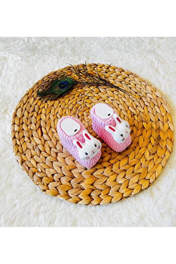 anne dokunuşu gibi KUZUM BEBE 2’li Pembe Beyaz Tavşan Figürlü Triko Kız Bebek Patiği