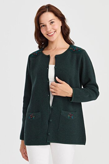 Desen Triko Women's Crew Neck Shoulder And Pocket Felt Embroidered Wool Cardigan Green