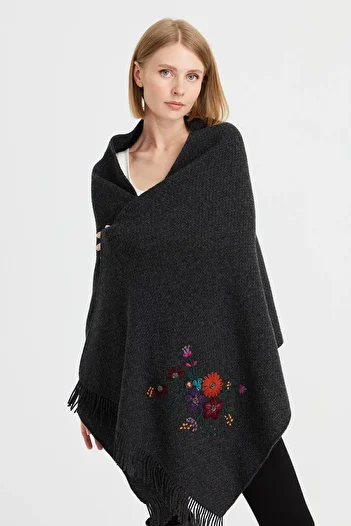 Desen Triko Women's Knitwear Brass Knitted Embroidered Wool Shawl Dark Gray