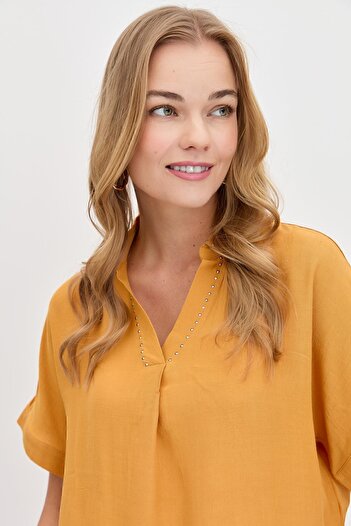 Desen Triko Women's Collar Stoned Maroken Shirt Mustard