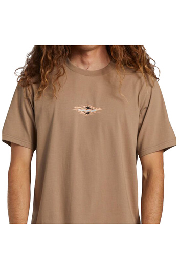 BİLLABONG Tall Tale Tees Ανδρικό καφέ μπλουζάκι ΑΝΔΡΙΚΟ T-SHIRT ABYZT02266