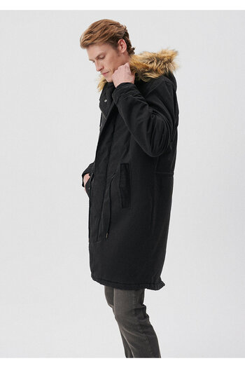 Mavi Black Long Parka with Fur Collar Oversize / Wide Cut 0110108-900