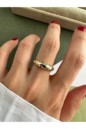ringbox Gold Yıldız Motifli İnce Bombeli Yüzük