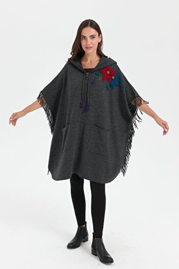 Desen Triko Women's Shoulder Floral Embroidered Poncho - Hooded, Smoked