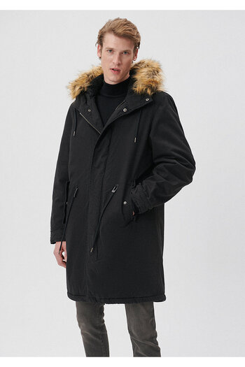 Mavi Black Long Parka with Fur Collar Oversize / Wide Cut 0110108-900