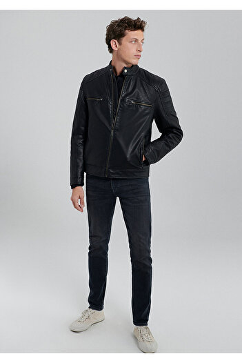 Mavi Μαύρο μπουφάν από συνθετικό δέρμα Slim Fit / Slim Fit0110345-900