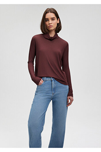 Mavi Stand Collar Burgundy T-shirt Loose Fit / Loose Comfortable Fit1612023-70421