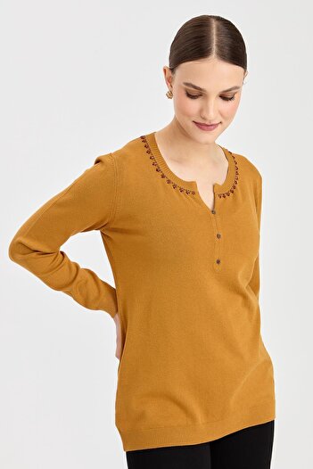 Desen Triko Women's Turn-down Collar Colored Seed Embroidered Blouse Mustard