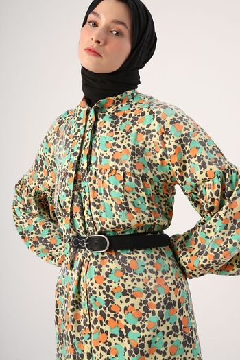 ALLDAY Yellow-green Printed Pattern Sparkly Dress with Scarf on the Collar
