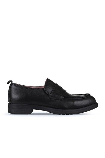 Bueno Shoes Черни дамски мокасини от кожа - модел 01wz7303