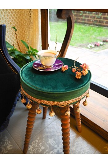 Moza Sanat Yeşil Kadife Kumaştan Ahşap Ayaklı Dekoratif Puf