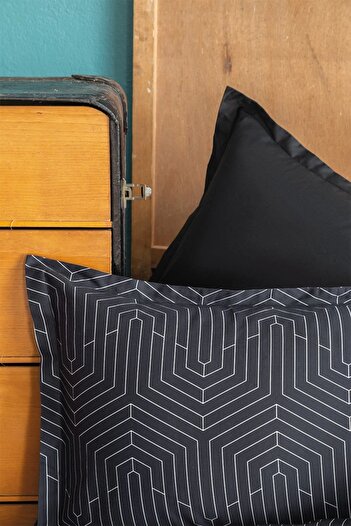 İssimo Home Strada Black 210 Tc (83 Thread) Cotton Satin Duvet Cover Set Single