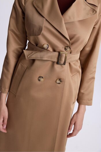 Zühre Camel Color Shoulder Epaulettes Trench Coat 13563 - Back Detail
