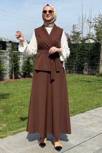 Rabia Şamlı Elegant Skirt Vest Set Bitter Brown