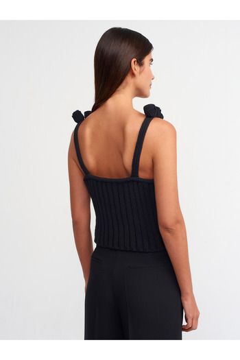 Dilvin 10524 Straped Handcrafted Flower Detailed Knitwear Top-Black