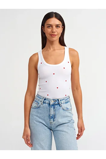 Dilvin 20846 Heart Embroidered Undershirt-White