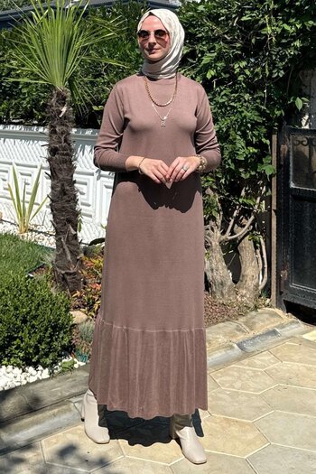 Rabia Şamlı Πλεκτό φόρεμα Milky Brown Dream