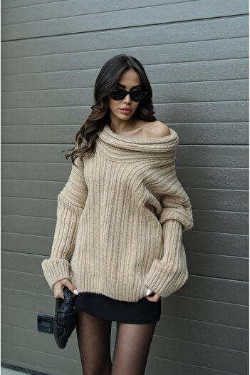 Havoş Beige Daisy Wide Collar Design Sweater