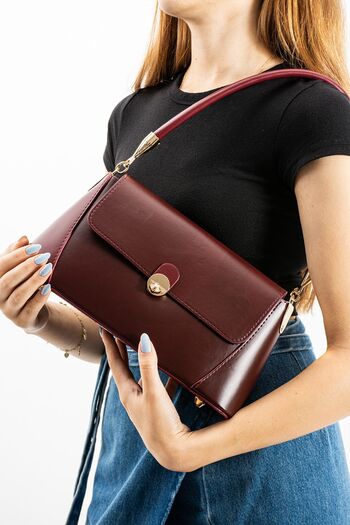 ESTUTE Caryle Women's Baguette Bag