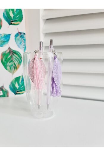 GULHANILE Tip 0.7 Versatile Pen Colored Feather Set of 2