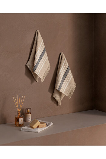 Madame Coco Annecy 2-Piece Hand Towel