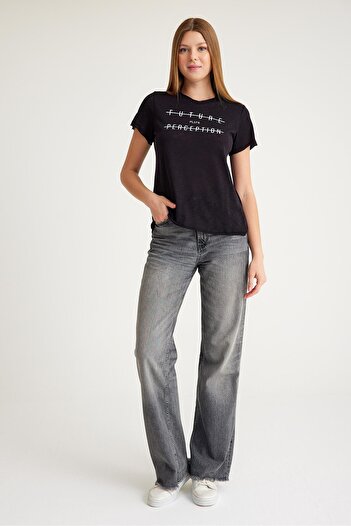 Plistre 2093_printed V-neck Short Sleeve T-shirt