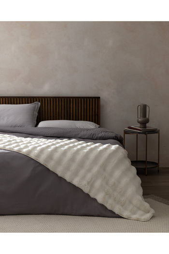 Madame Coco Wissale Bed End Runner