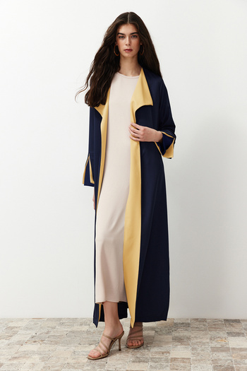 Trendyol Modest Sötétkék színű blokkolt hosszú aerobin szőtt sapka és Ferace & Abaya TCTSS24KF00011