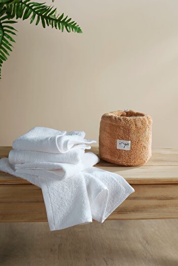 İrya Набір з 4 білих рушників для рук - Bouquet з сумкою, 4/30x50 см